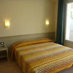 Aparthotel Villaggio Rta Borgoverde Imperia