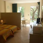 Aparthotel Villaggio Rta Borgoverde 3*