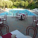 Villaggio Rta Borgoverde 3* 因佩里亚