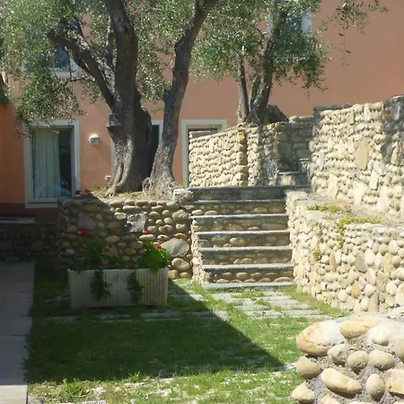 Aparthotel Villaggio Rta Borgoverde 3*