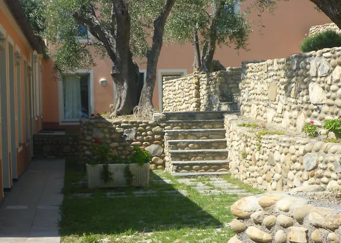 شقة فندقية Villaggio Rta Borgoverde 3*