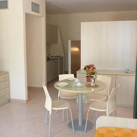 Villaggio Rta Borgoverde إمبيريا