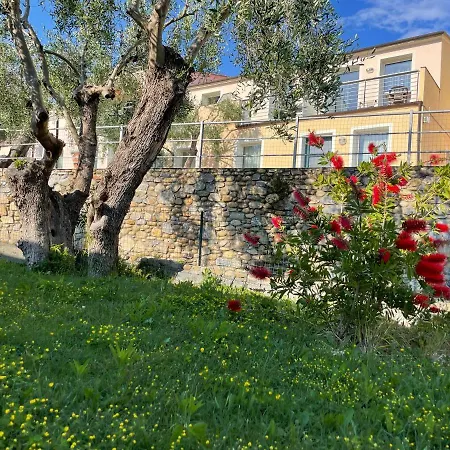 Apart Otel Villaggio Rta Borgoverde Imperia