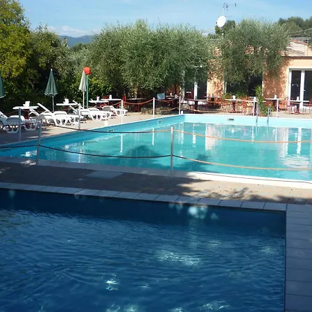 Apart Otel Villaggio Rta Borgoverde