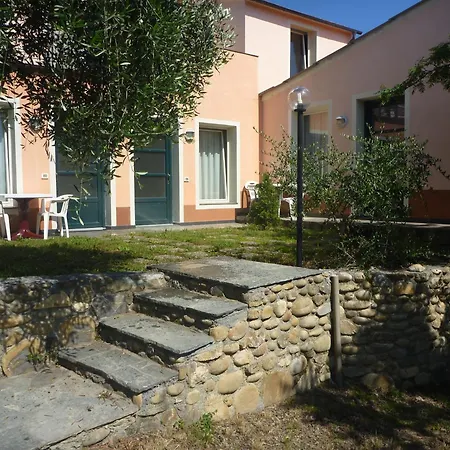 Lejlighedshotel Villaggio Rta Borgoverde Imperia