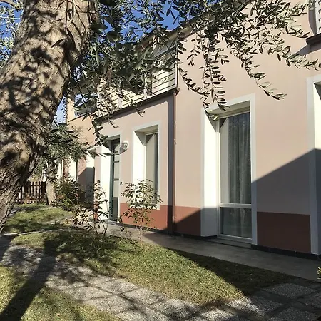 Lejlighedshotel Villaggio Rta Borgoverde 3*